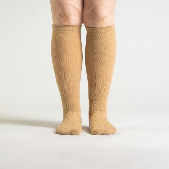 Beige støttestrømper